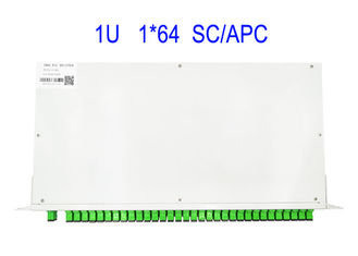 1U Rack Mount 1 × 64 SM Fiber Optic PLC Splitter SC / APC Box 19 بوصة بيضاء